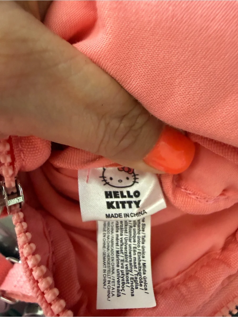 Hello Kitty small hello